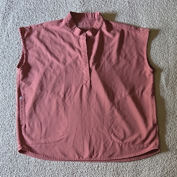 Figs Tops - Figs Technical Collection Rafaela Oversized Scrub Top in Mauve